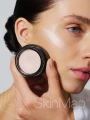 Pielęgnujący rozświetlacz CRÈME GLOW (3).jpg
